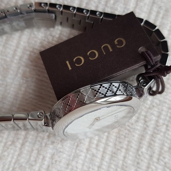 GUCCI Diamantissima Quartz White Dial Ladies Watch YA141502 - Picture 7 of 10